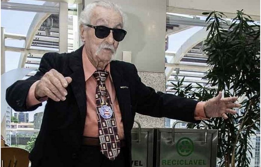 [Morre aos 96 anos o radialista esportivo baiano, Gabriel Saraiva]