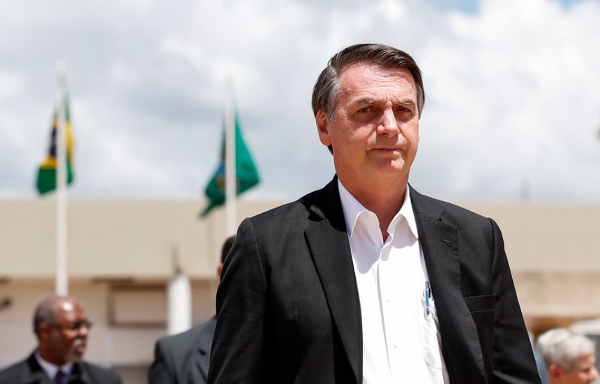 [Em reunião com Bolsonaro, WhatsApp confirma lançamento de megagrupos somente após as eleições]
