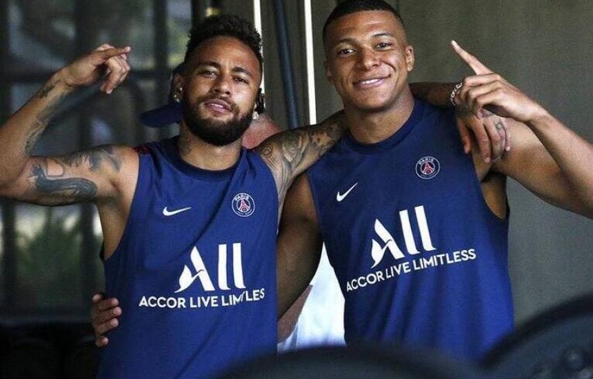 [Mbappé e Neymar terão reunião sobre cobranças de pênalti no PSG]
